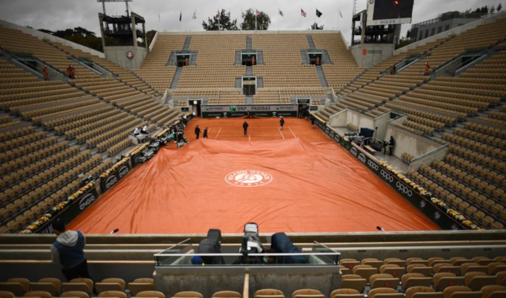 Garcia et Mladenovic interrompues par la pluie en demie du double