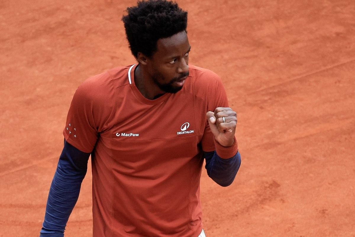 Monfils Overcomes Gojo in Madrid Opener  
