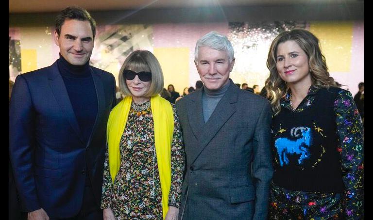 Et pendant ce temps-là, Federer était à Paris pour la Fashion Week en compagnie de sa femme et d'Anna Wintour