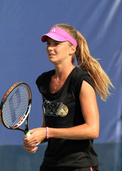 https://cdn.tennistemple.com/images/upload/image/big/daniela_hantuchova_flushing_meadows_2012_774.png